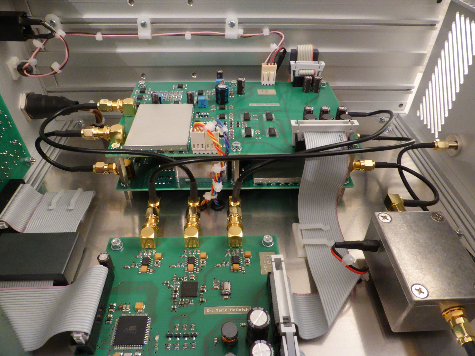 Demodulator and converter Demodulator/converter